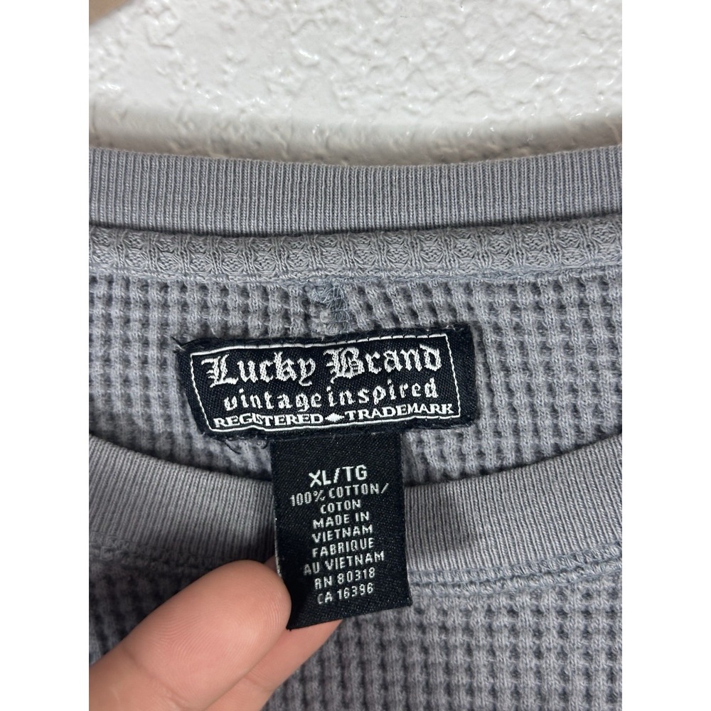 Lucky Brand Vintage Inspired XL Gray Thermal Waffle Knit Distressed - Picture 6 of 9